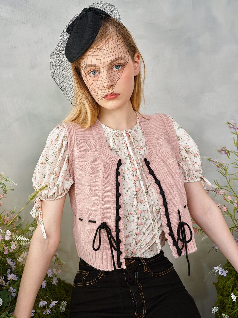 VITALSIGN(バイタルサイン)の「Petite Ribbon Knit Vest (Pink)(Tops)」
