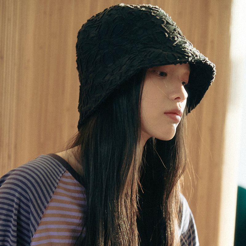 KOOKEESEE（クキシ）の「Flower bucket hat (Black)   （Hats）」