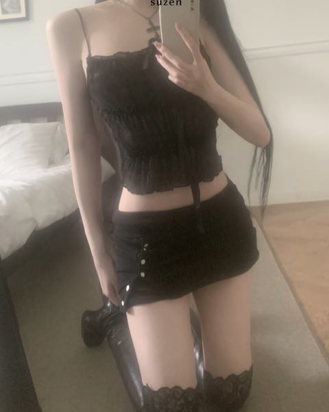 suzen（スゼン）の「skirly button low-waist skirt (black)（Skirts）」