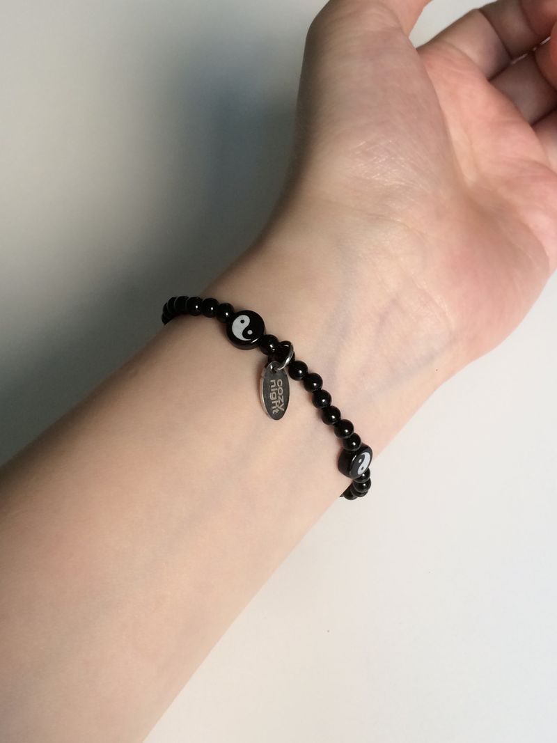 YIN N YANG BLACK BRACELET
