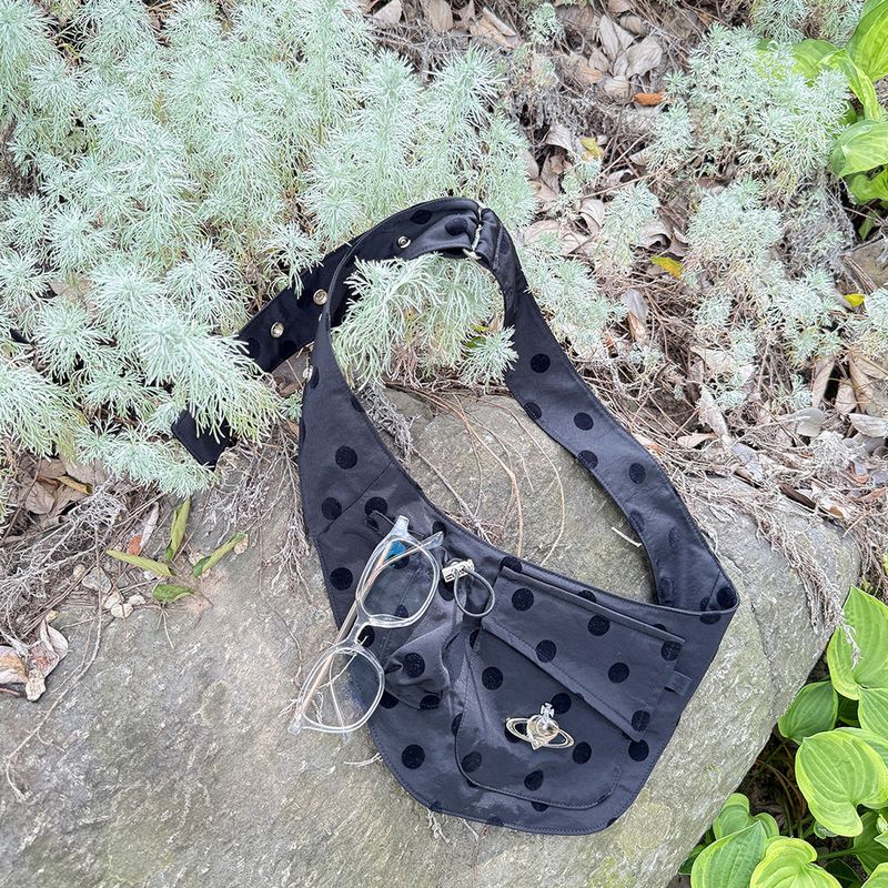 SYMBOL DOT BELT BAG IN BLACK