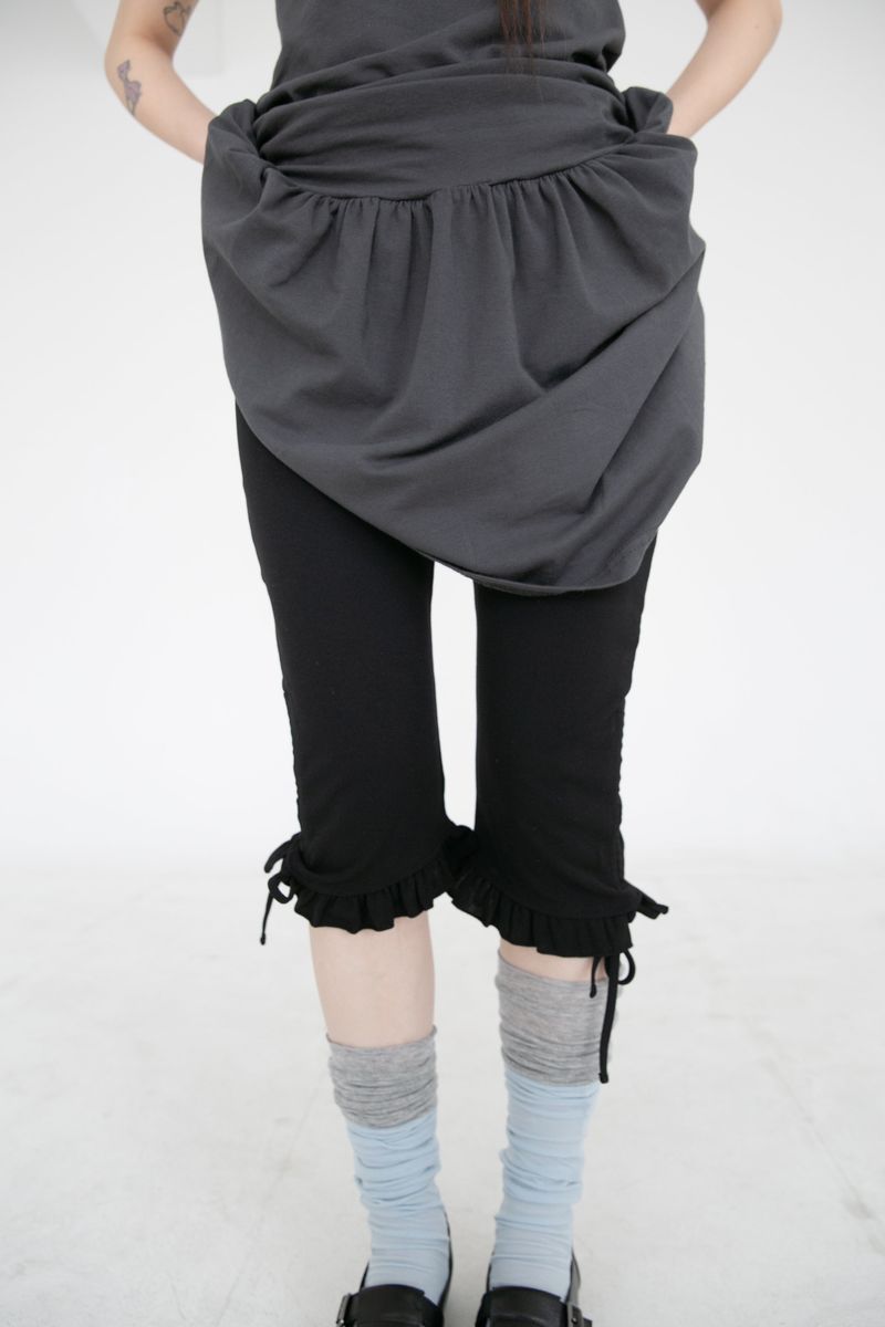 frill strap half leggings
