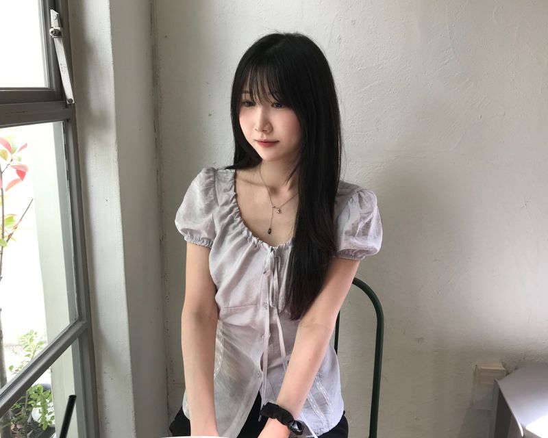 Raina Puff Blouse (2 colors)