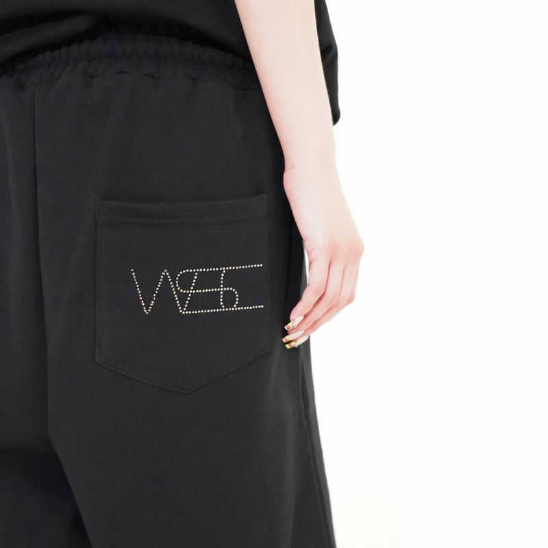 Cubic line bermuda shorts 001
