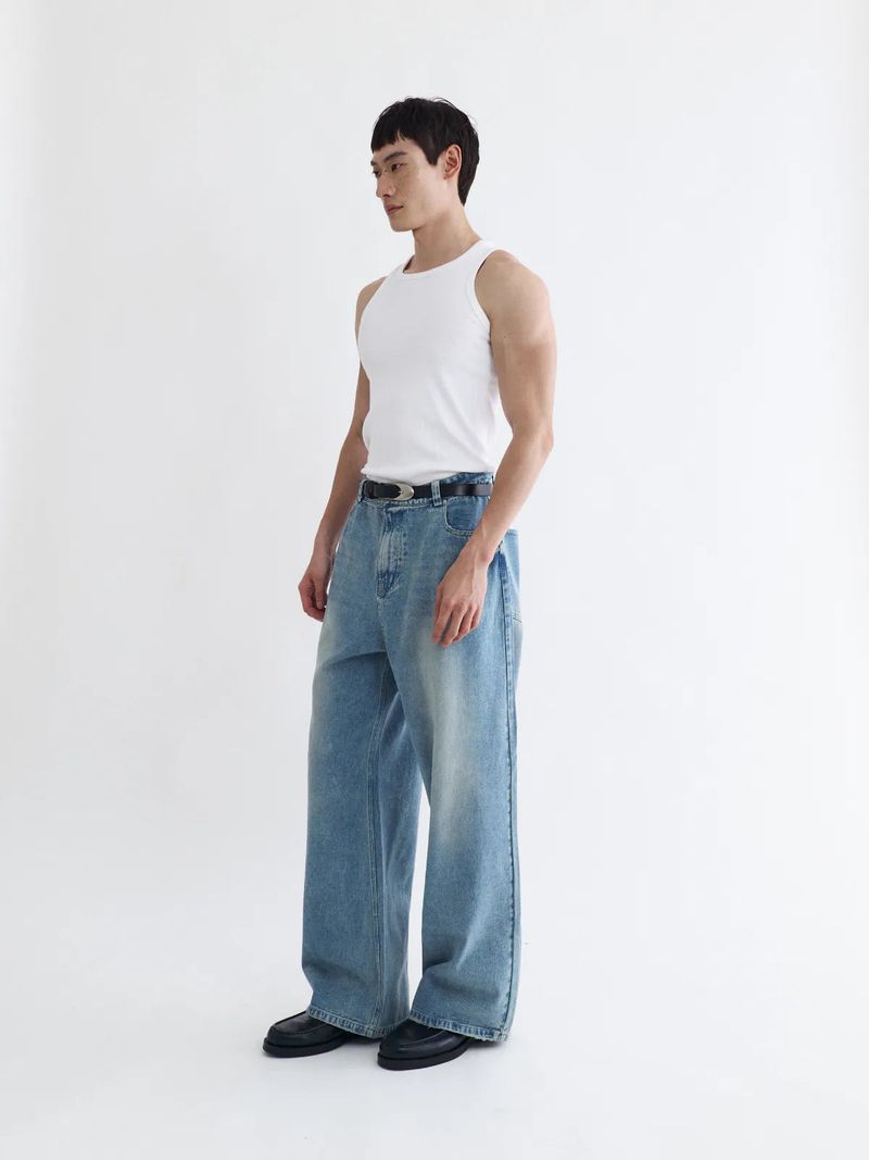 26SS PT1 Essential Jeans