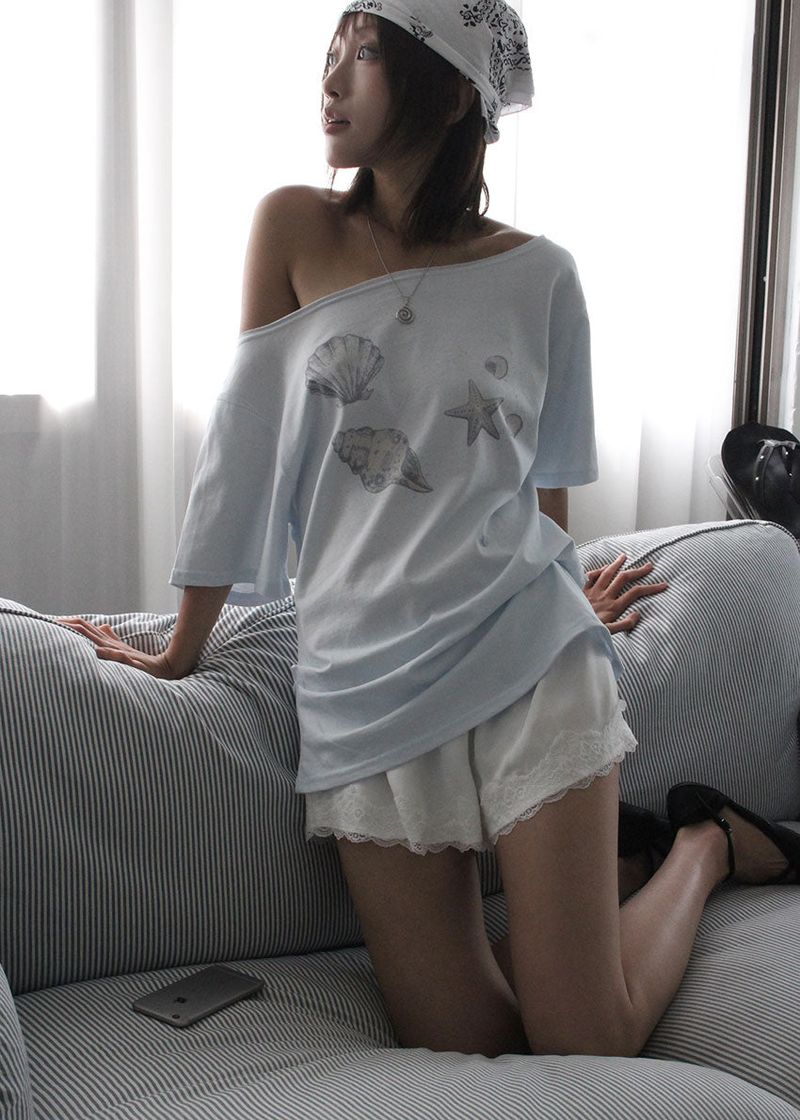 eon（イオエン）の「SHELL SHIRRING OFF TEE（Tops）」
