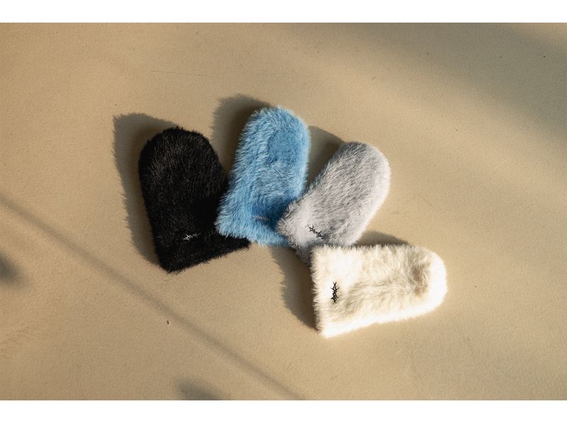 MASS THORN SHORT BEANIE MWHAC004-WT