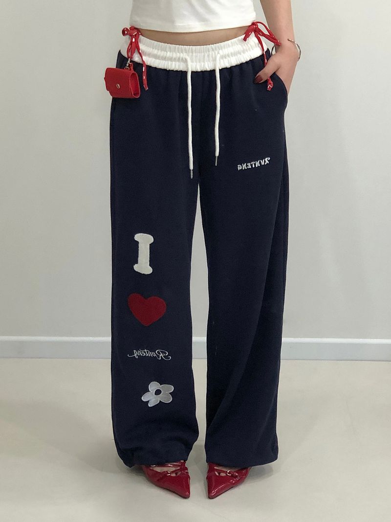 I ♥ Heart patch pants