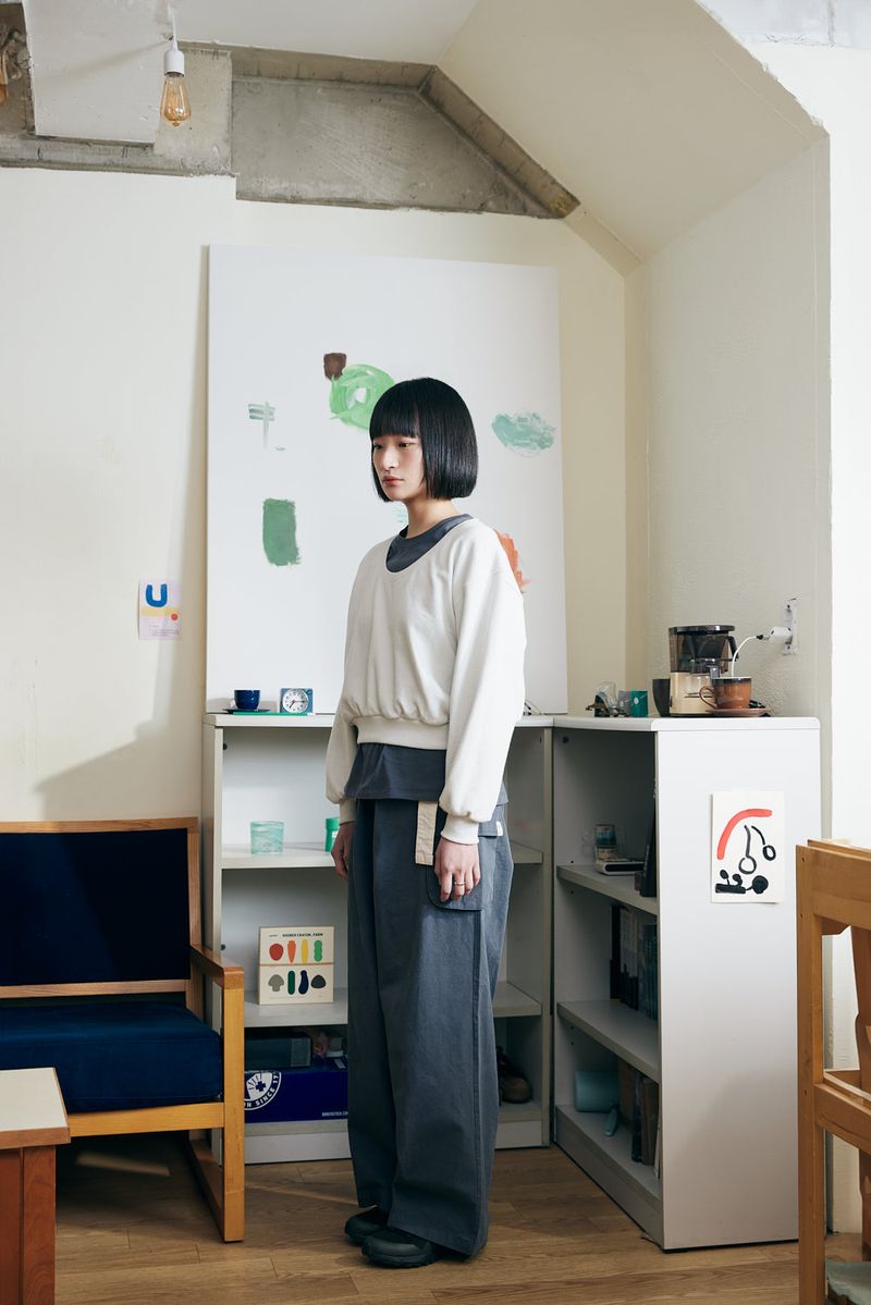 U-neck crop sweatshirt / Mint Grey