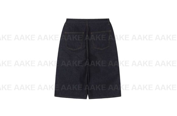 LETTERING DOUBLE-KNEE BERMUDA