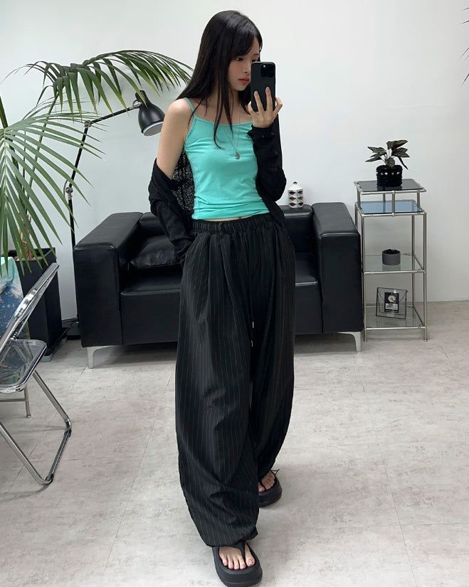 Rain-colored cropped sleeveless