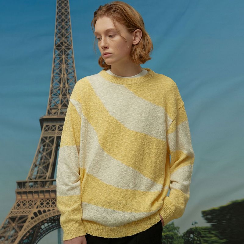Wave stripe knit