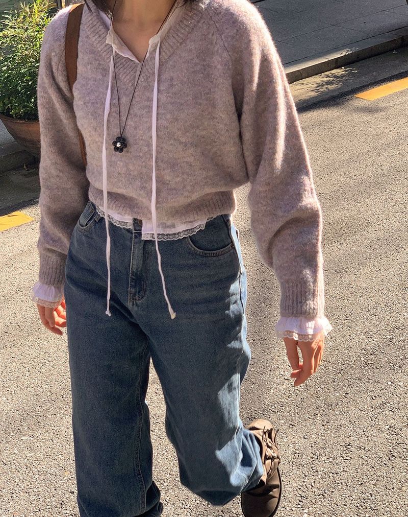 [MADE] Magita Wool V Cropped Knitwear