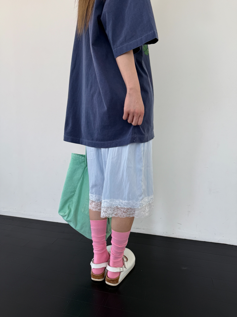 clover pigment boxy T