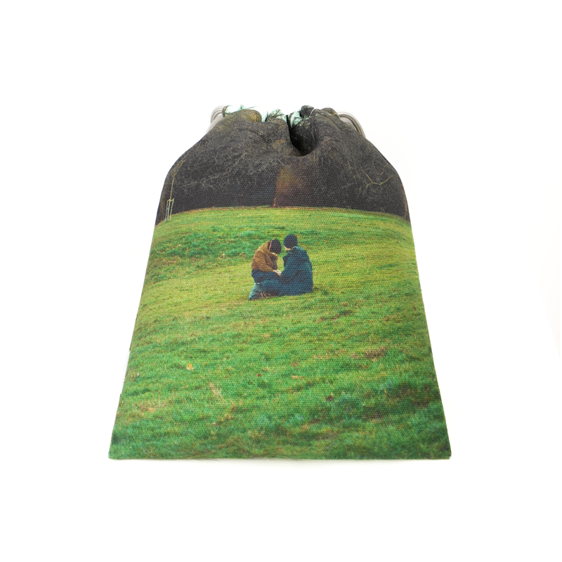 Printed London String Pouch [Romantic, Peace, Love]