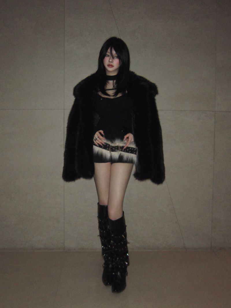 Fur belt.03
