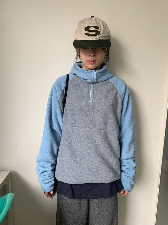 BAON（バオン）の「シフォンブラッシュドフードハーフジップアップフリーススウェットシャツ（トップス）」