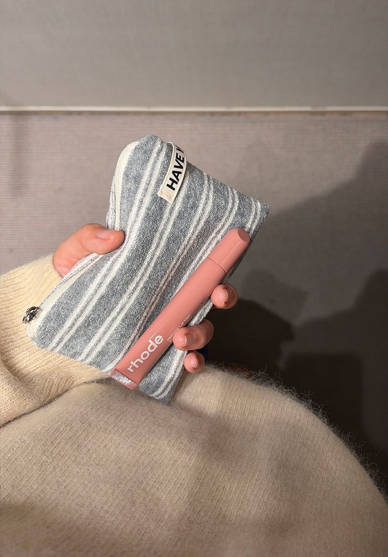 Terry stripe flat pouch - gray , M size