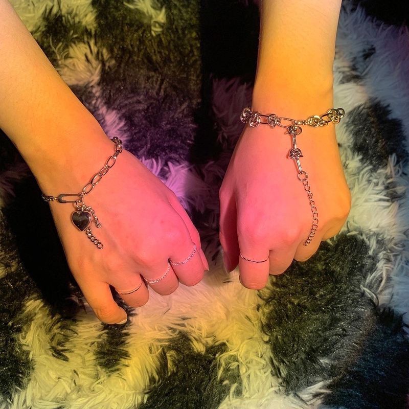 [KARD Somin/Bad villain/EVNNE/MCND/IDID] Hardcore bracelet.04
