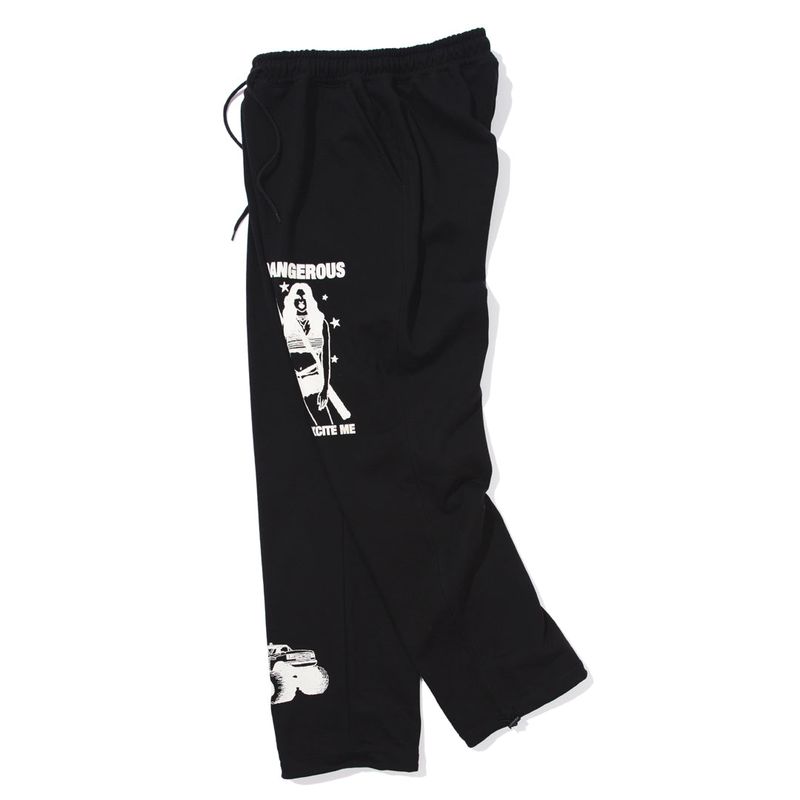 DANGEROUS SWEAT PANTS (BLACK)
