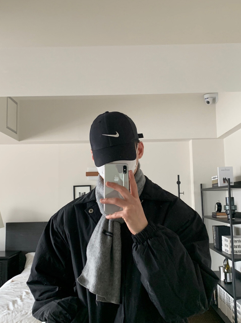 YEI Padding Jacket (Black)