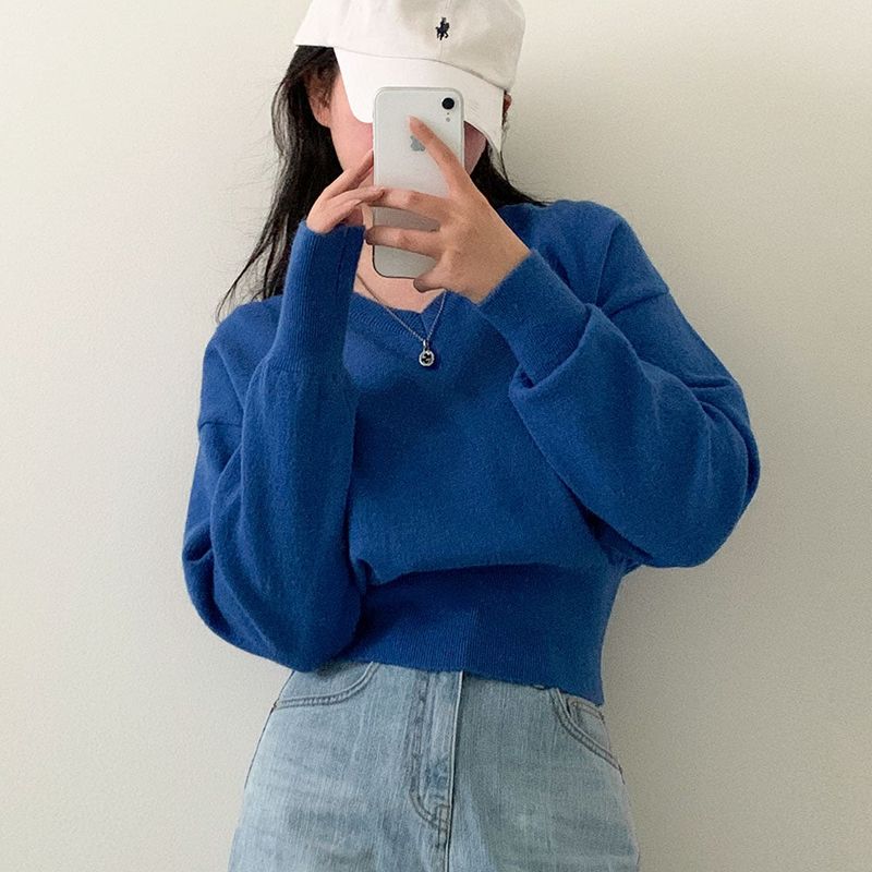 [Short waist] Mellow V-neck knit