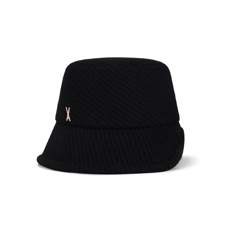 VA Stud Fleece Bonnet Hat / Black
