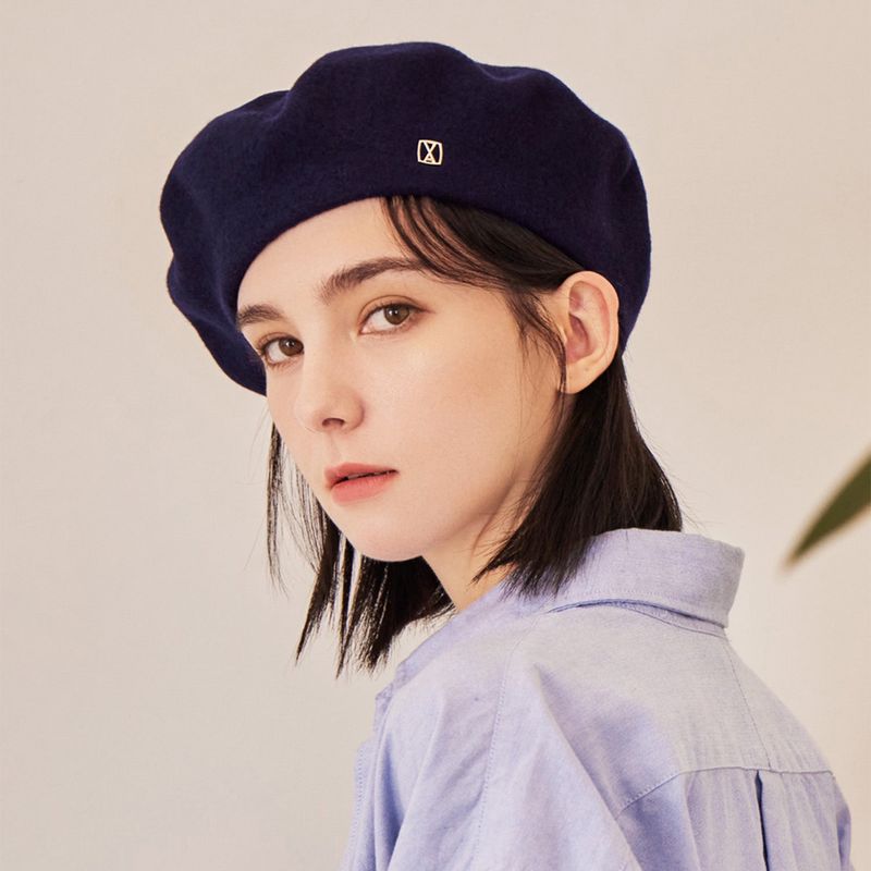 VA Square Stud Wool Beret / Navy