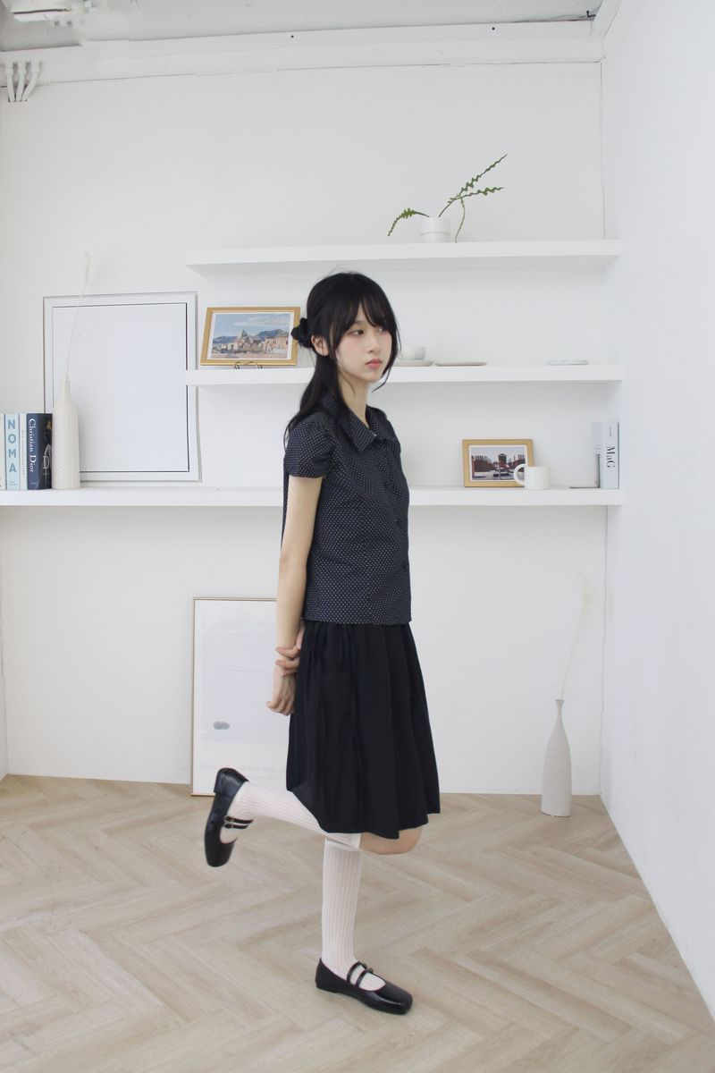Dot Puff Cap Sleeve Blouse