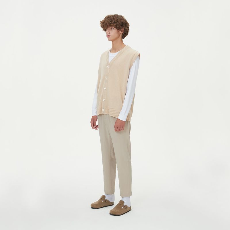 BUTTONS KNIT VEST_BEIGE