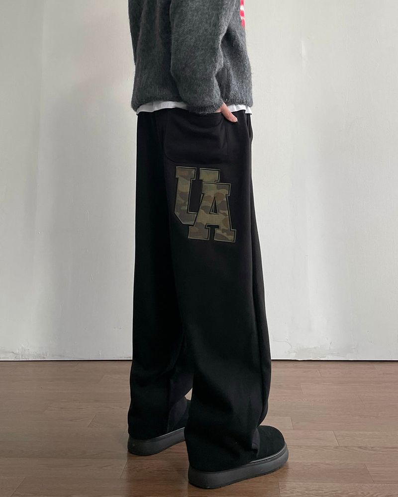 UA Patch Bonded Sweatpants