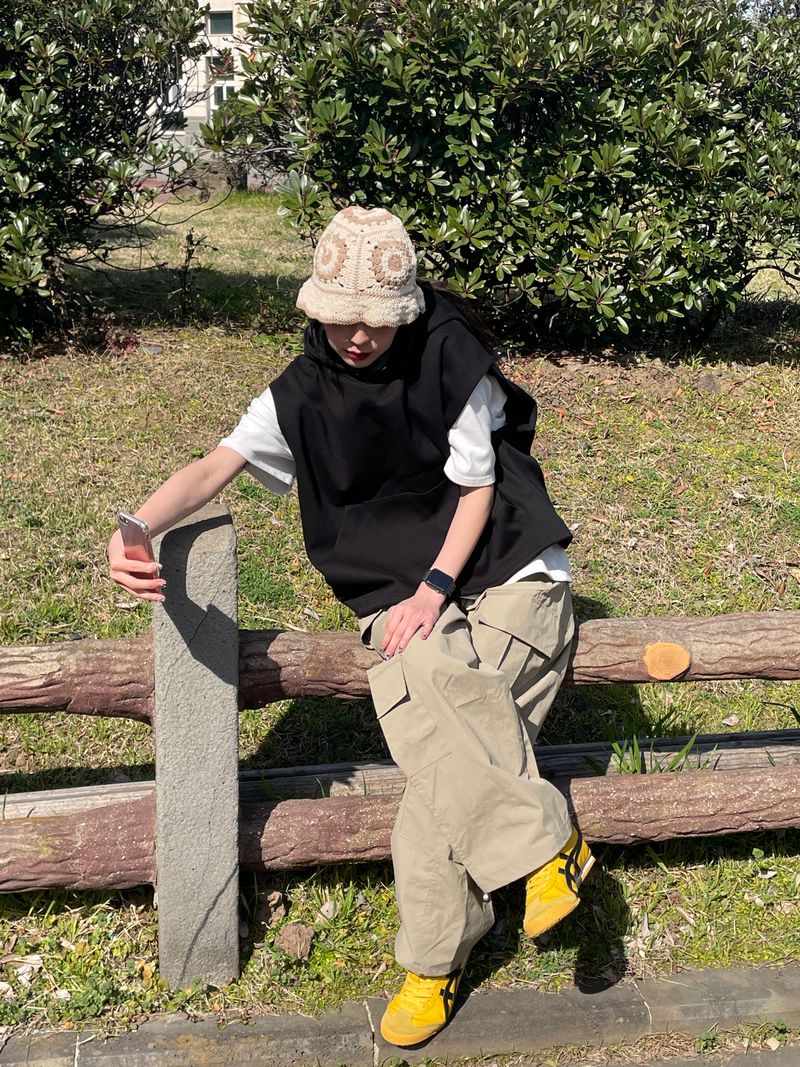 Four cargo pants