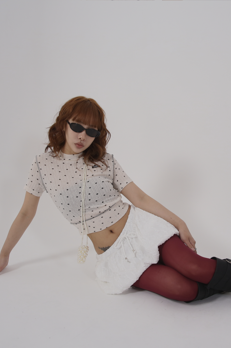 overlock dot knit_ivory