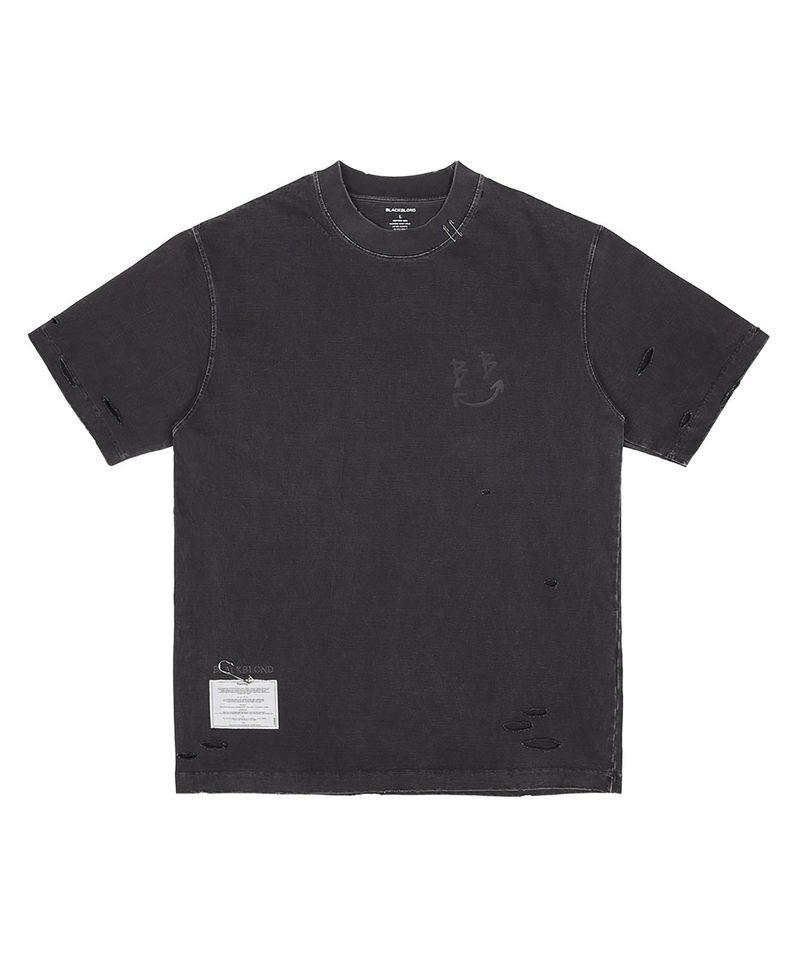 BLACKBLOND（ブラックブロンド）の「BBD シャドースマイルリップピグメントTシャツ (ヴィンテージブラック)（トップス）」