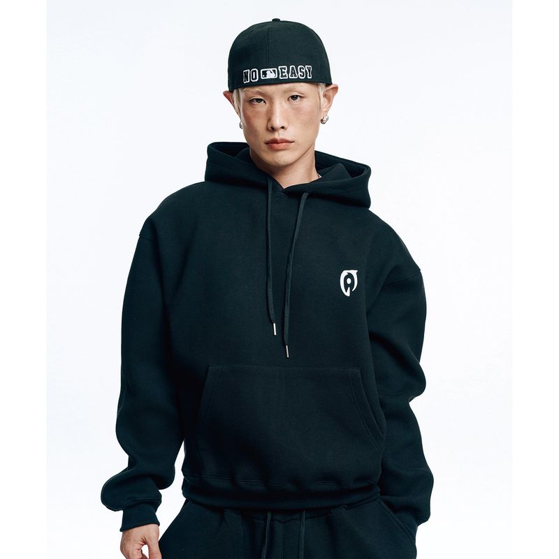 EASY NO EASY(イージーノーイージー)の「Oversized Hard Crop Hoodie - Black(Tops)」