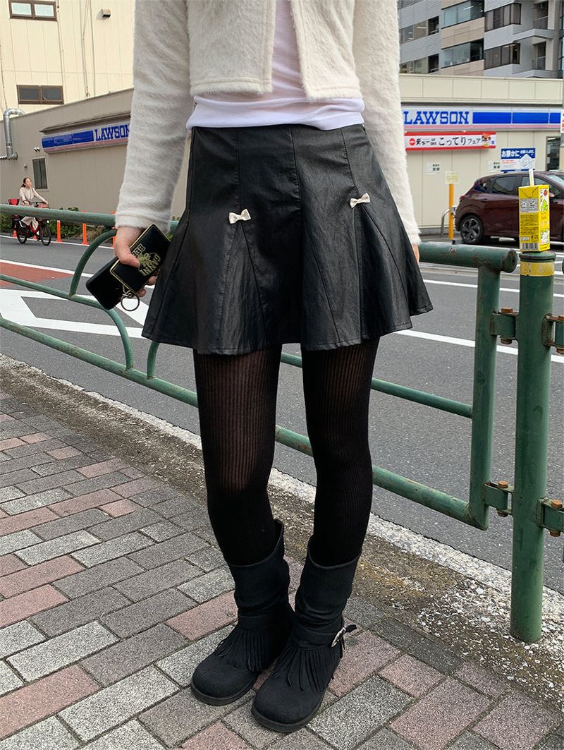 RIBBON FLARE LEATHER MINI SKIRT (2C)
