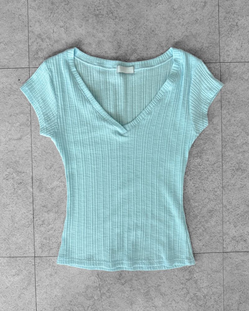 SOFT RIB V-NECK TEE