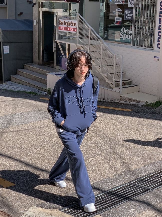 [LAN ARCHIVE] Pigment Patch Logo Crop Hoodie