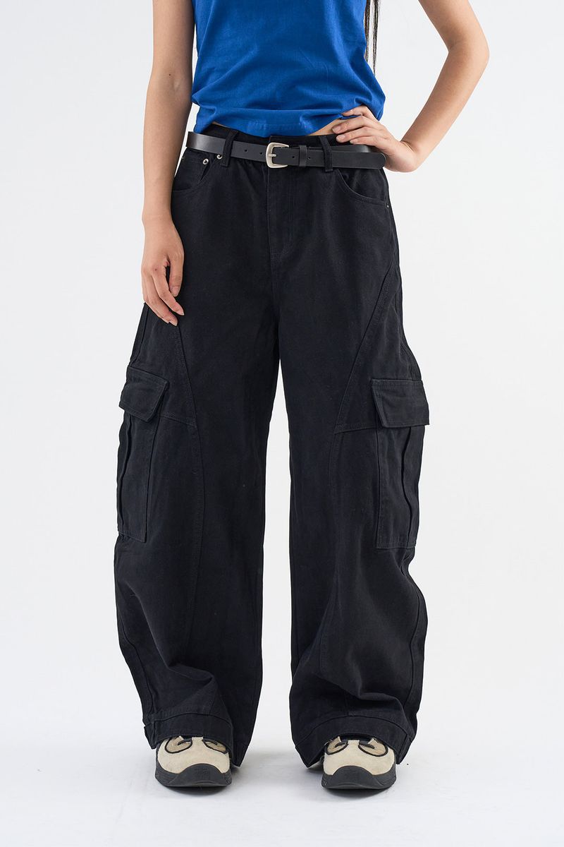 Raucohouse（ラウコハウス）の「バルーンディテールカーゴパンツ（パンツ）」