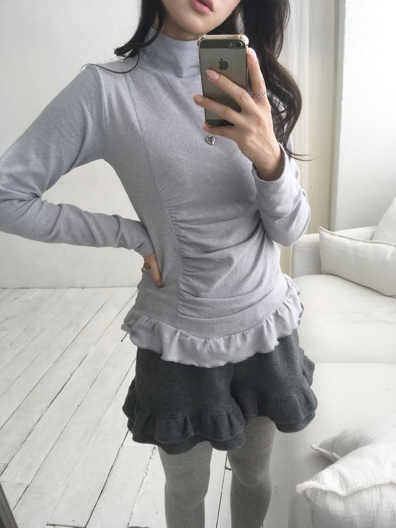 fleece frill shorts