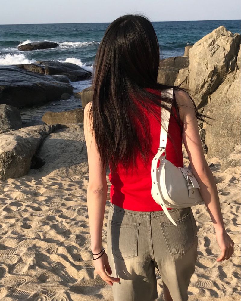Azalea shoulder bag