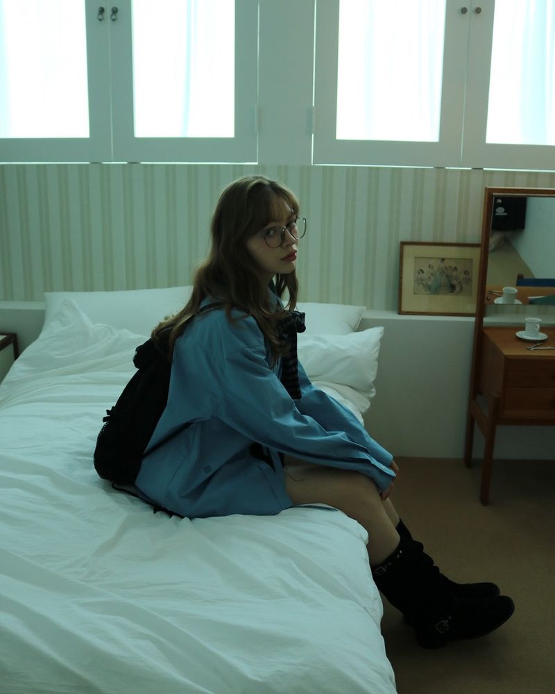 Long collar star rivet shirts 