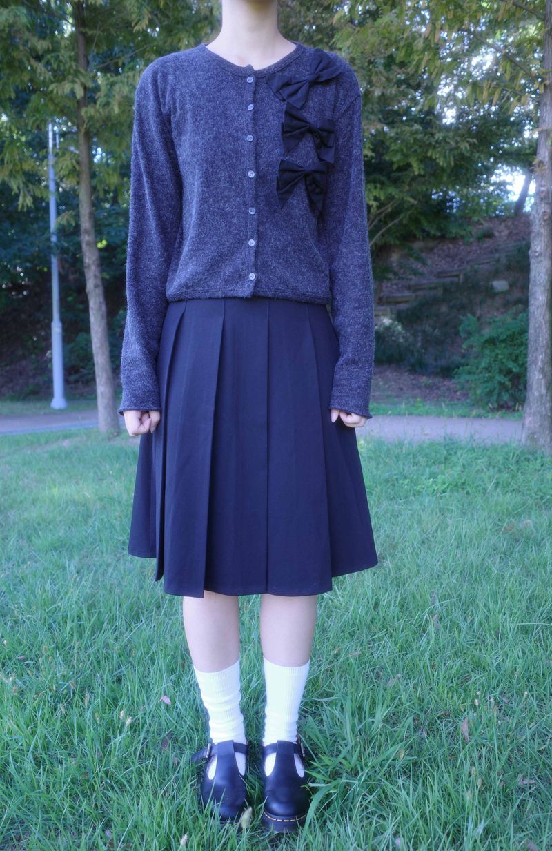 Soko Pleated Midi Skirt (3color)