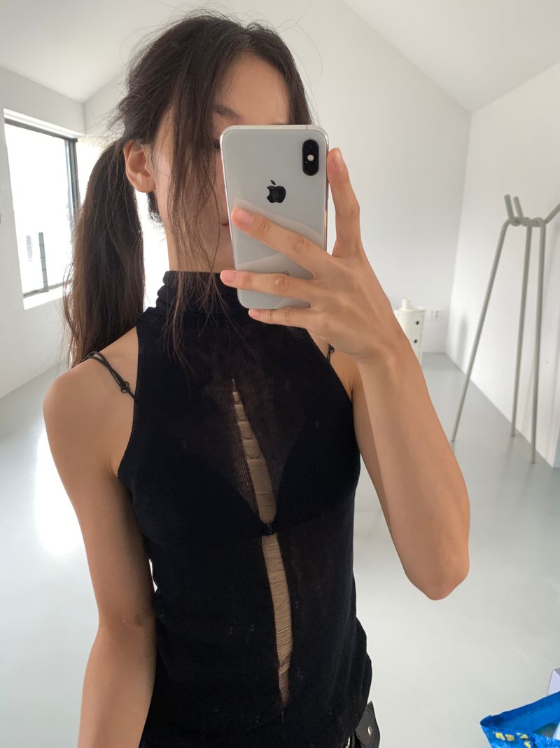 SEE-THROUGH HALTER SLEEVELESS (4C)