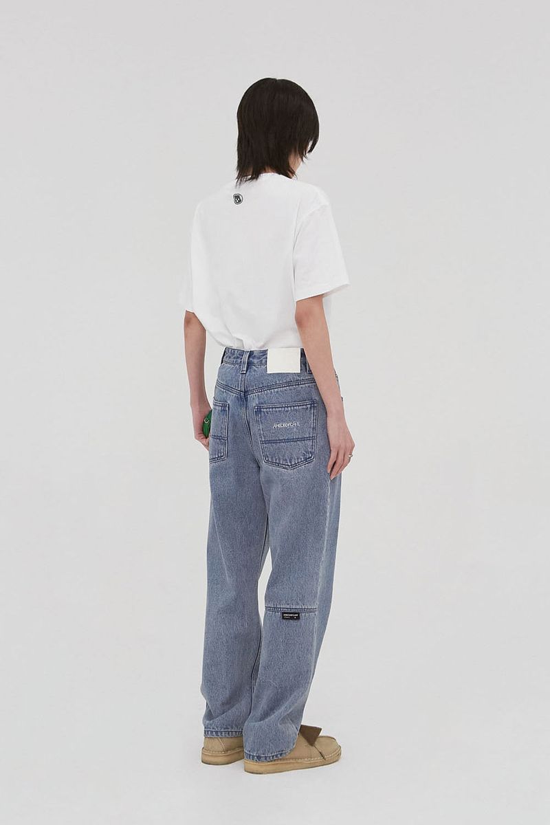 アーチロゴTシャツ