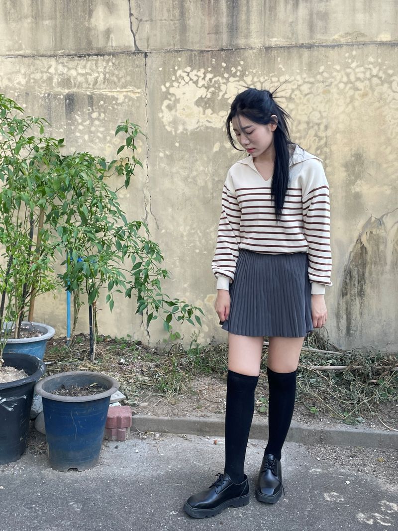 Certain mini pleats skirt