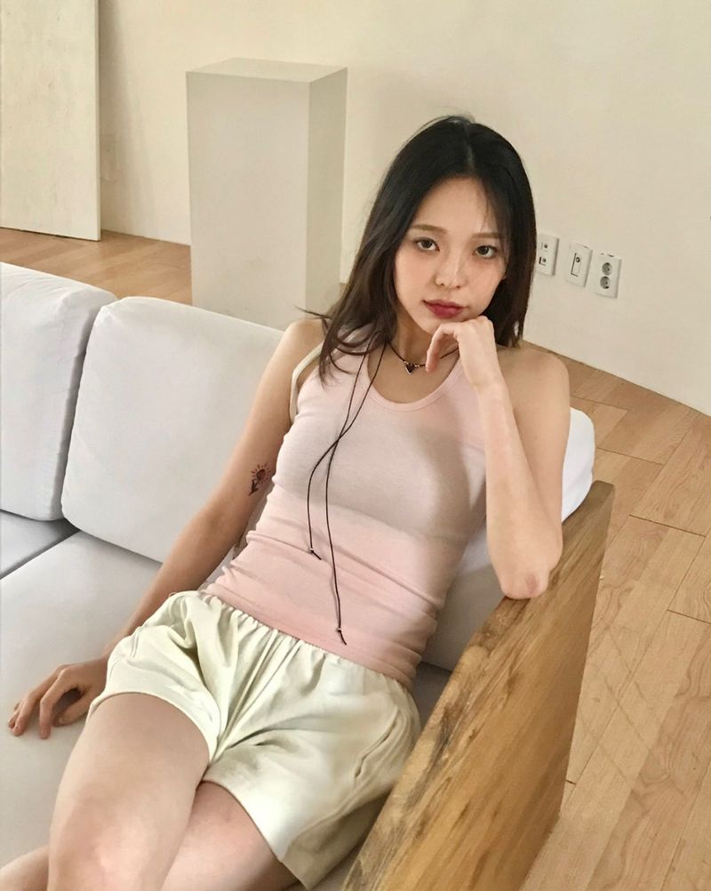 Miyabi sleeveless
