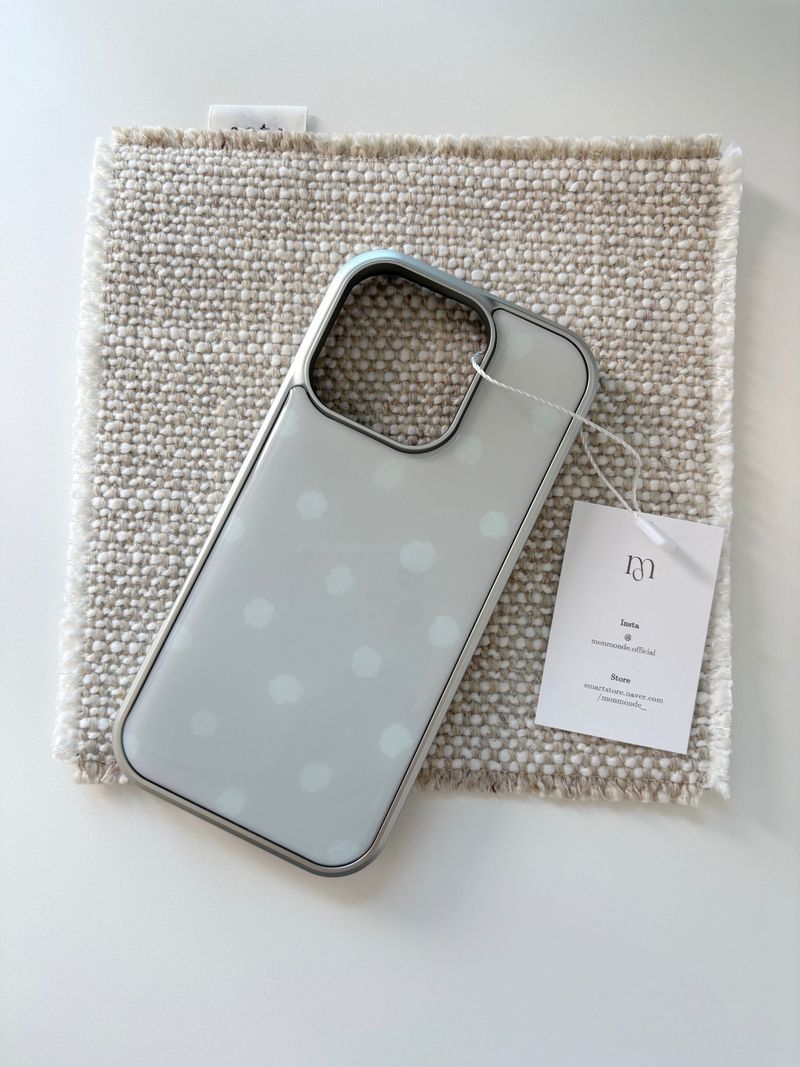 gray dot phone case