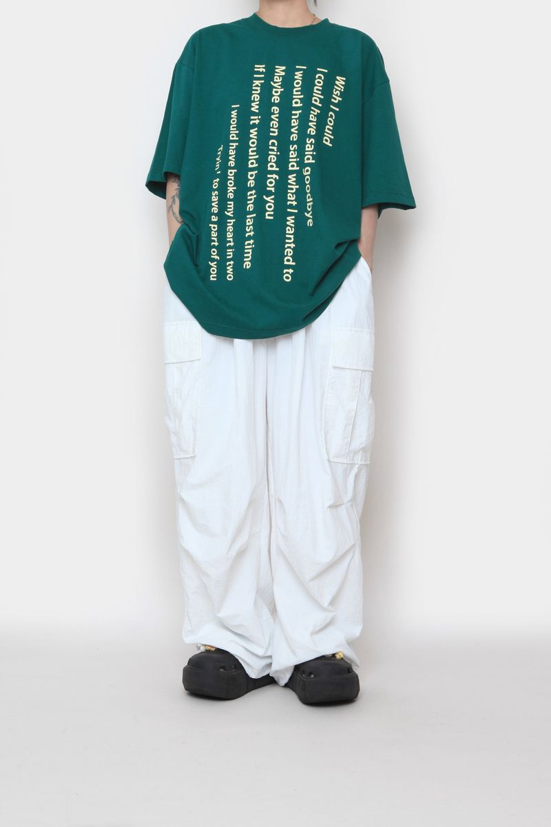 wide pocket cargo pants