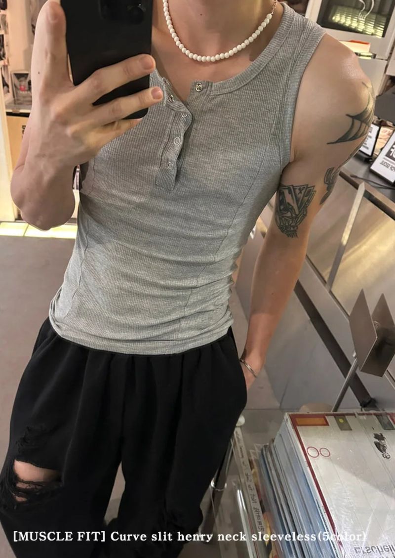[MUSCLE FIT] Curve slit henry neck sleeveless(5color)